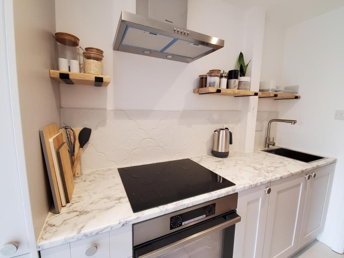 Self-Contained Annexe Excellent Location Villa Saltdean ภายนอก รูปภาพ