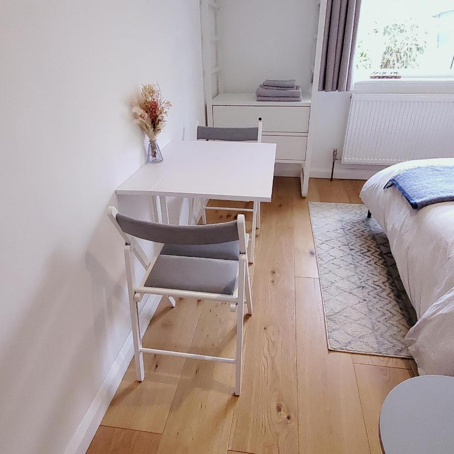 Self-Contained Annexe Excellent Location Villa Saltdean ภายนอก รูปภาพ